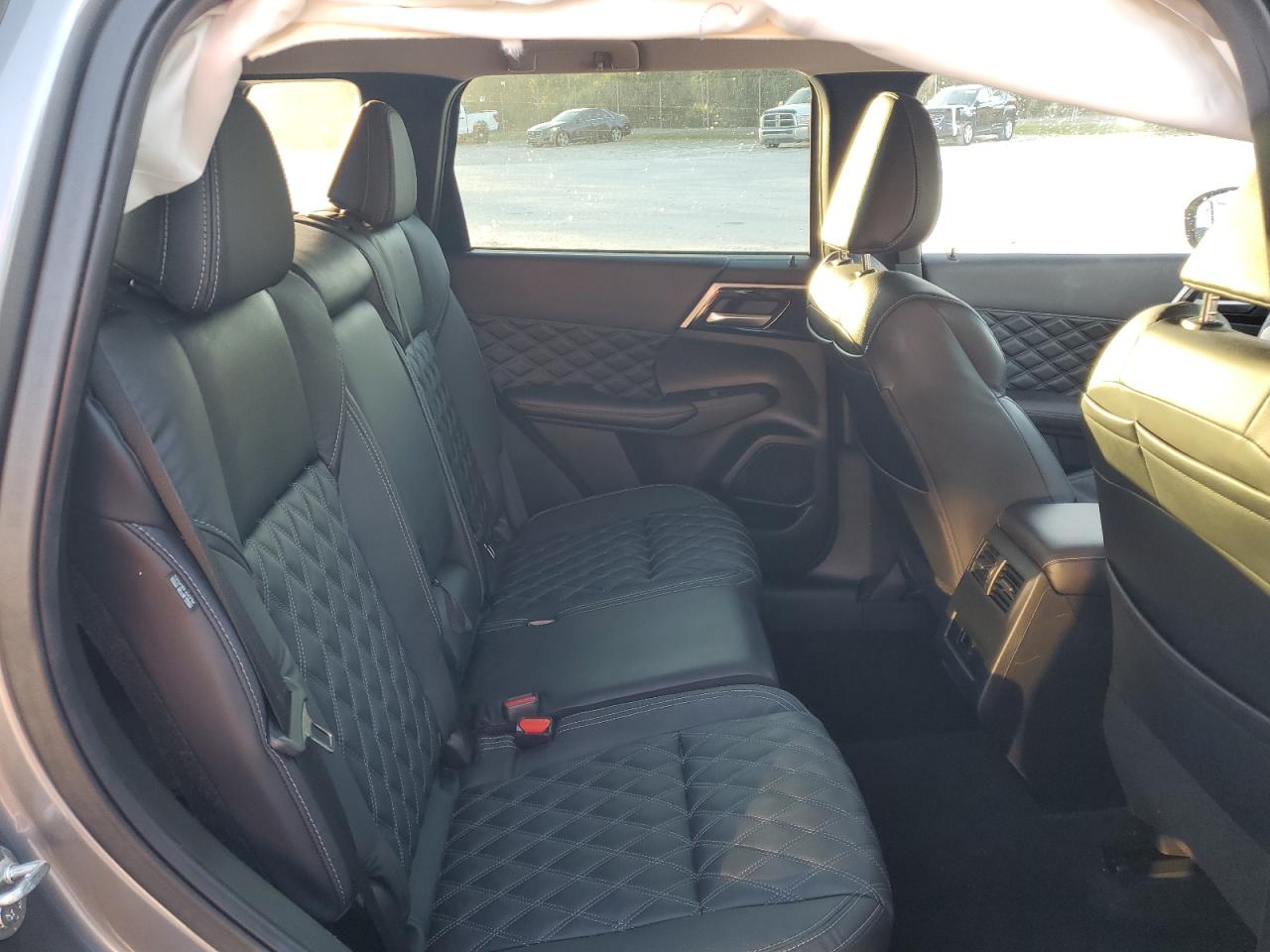 Фото: JA4J3VA87NZ087227 - 10