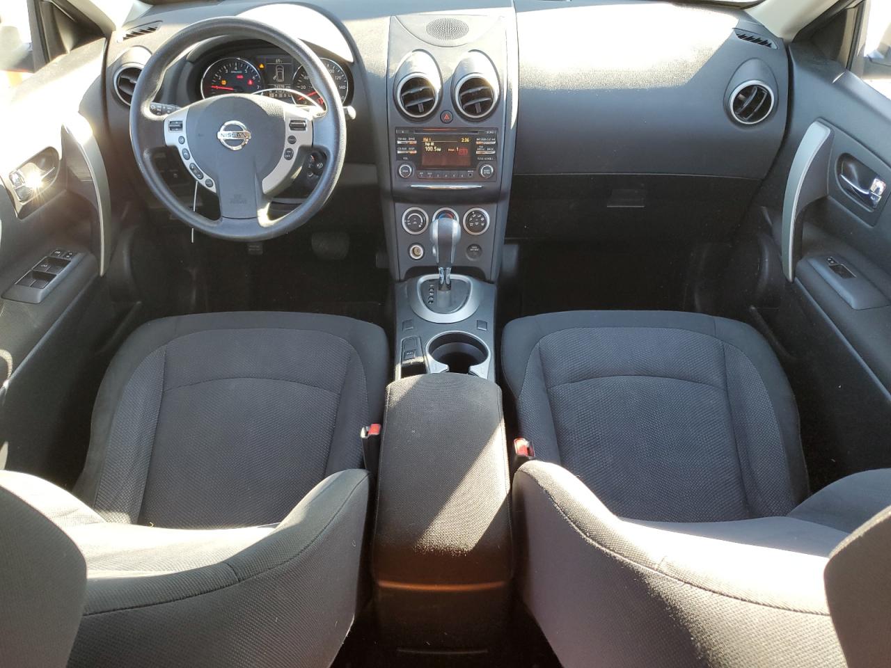 2013 Nissan Rogue - Image 8