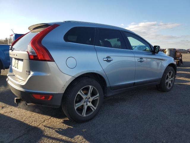 Parquets VOLVO XC60 2012 Srebrny