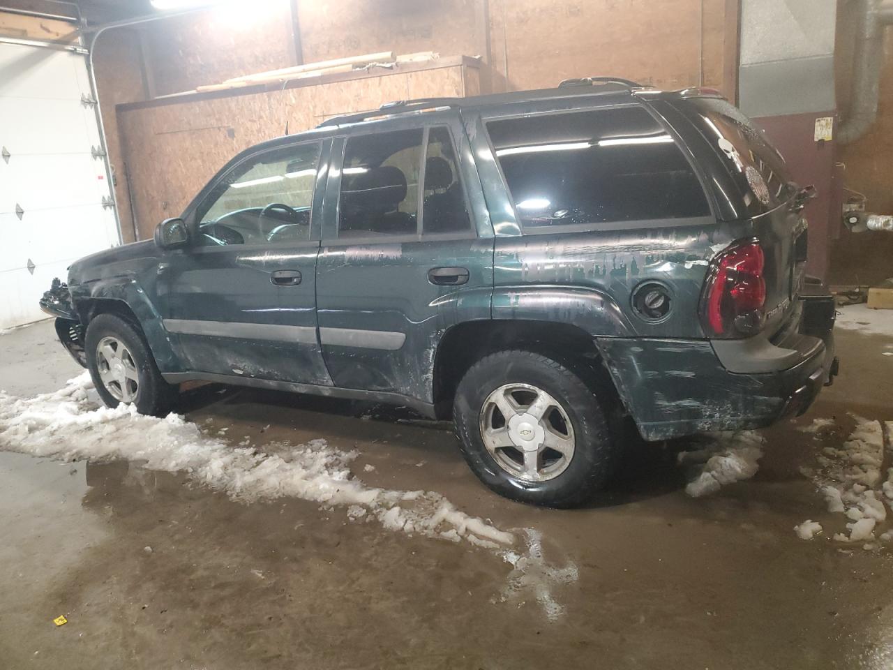 2005 Chevrolet TrailBlazer - Image 2