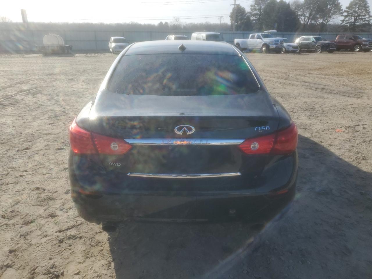 2016 Infiniti Q50 - Image 6