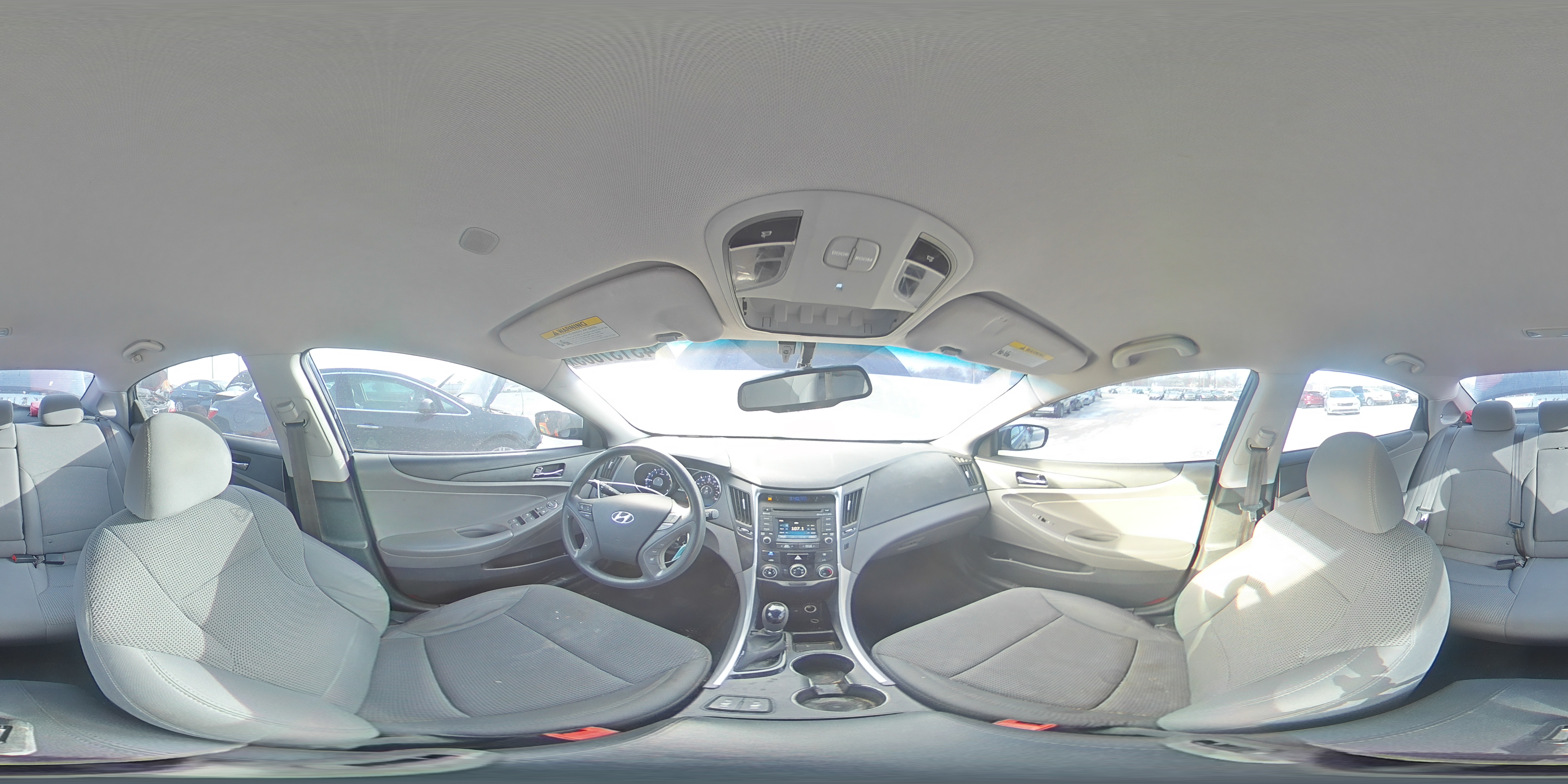 2014 Hyundai Sonata - Image 14
