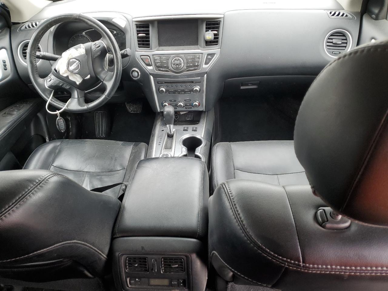 2020 Nissan Pathfinder - Image 8