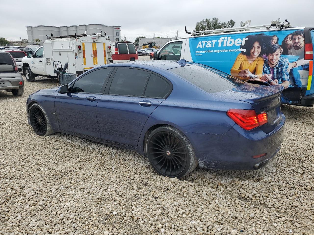 2011 BMW 7er - Image 2
