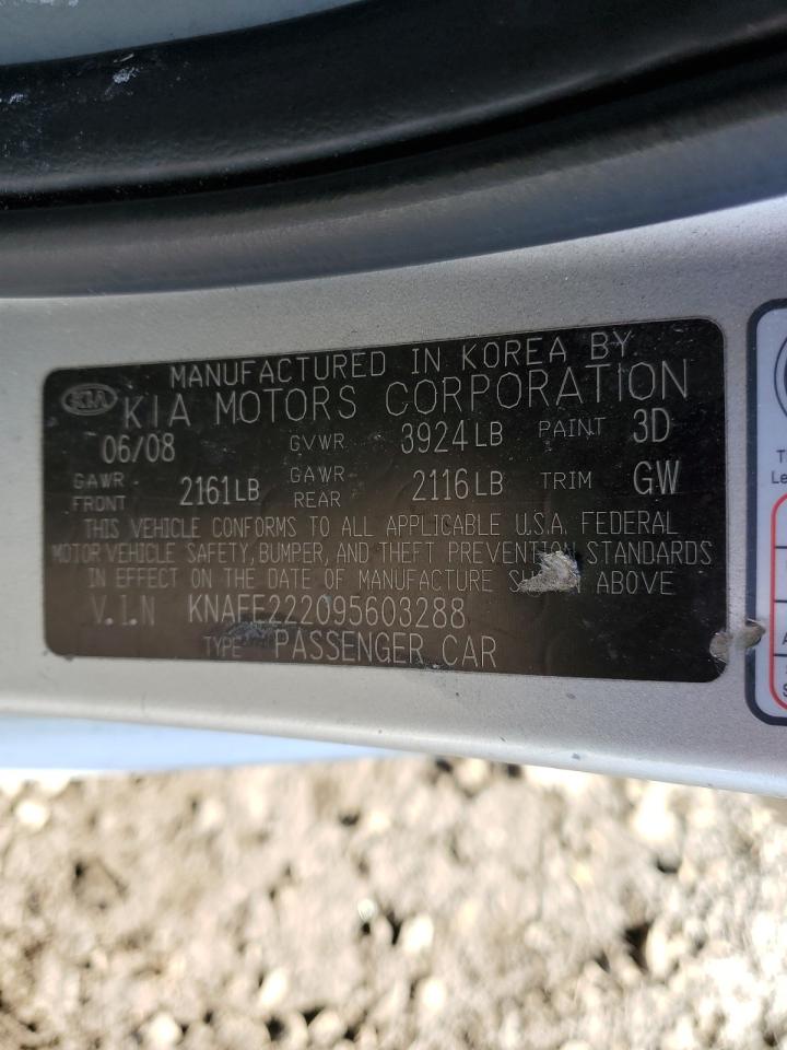2009 Kia Spectra - Image 12