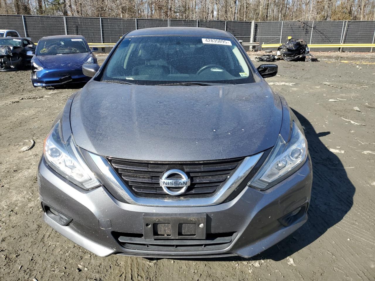 2018 Nissan Altima - Image 5
