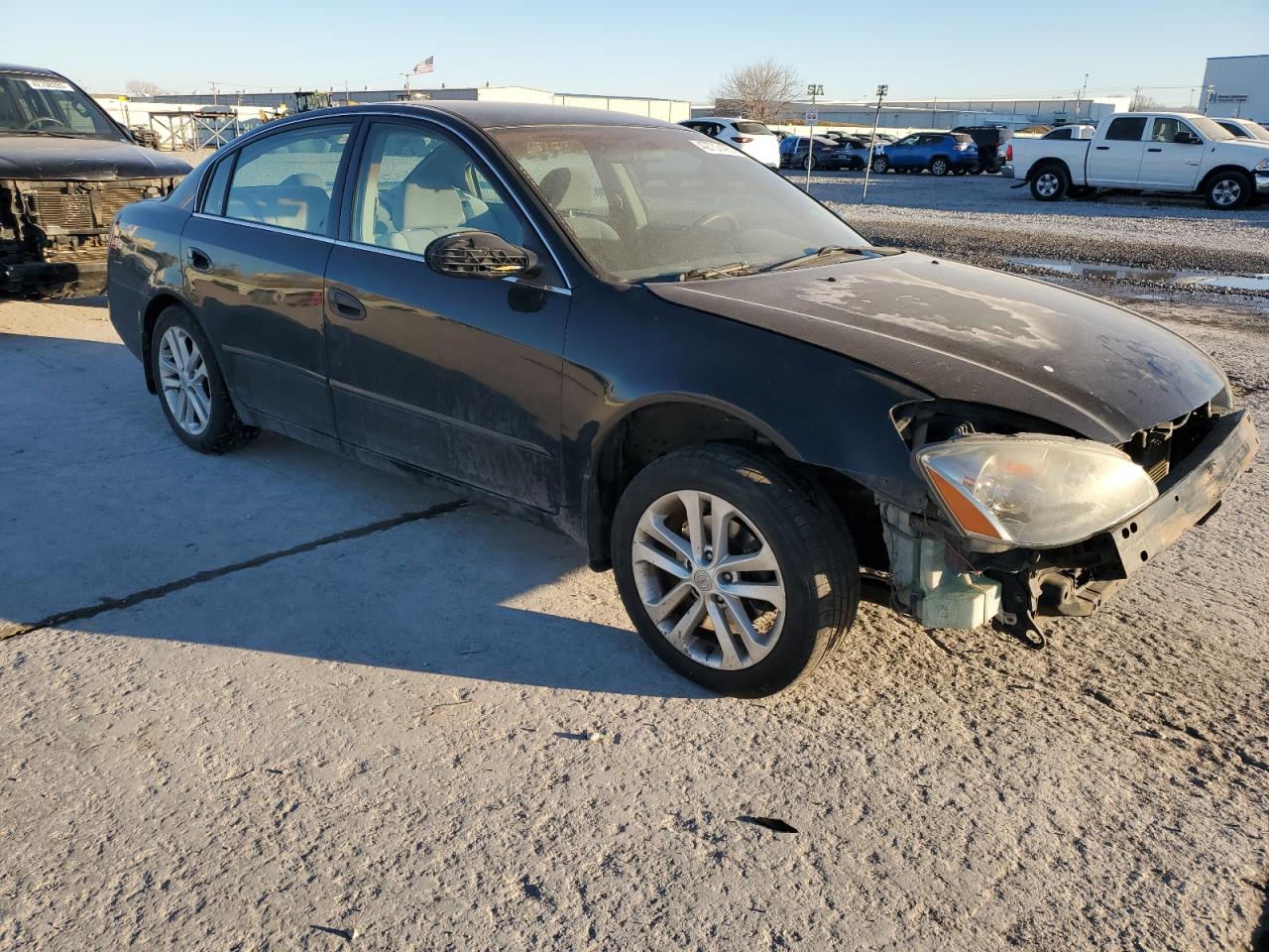 2003 Nissan Altima - Image 4