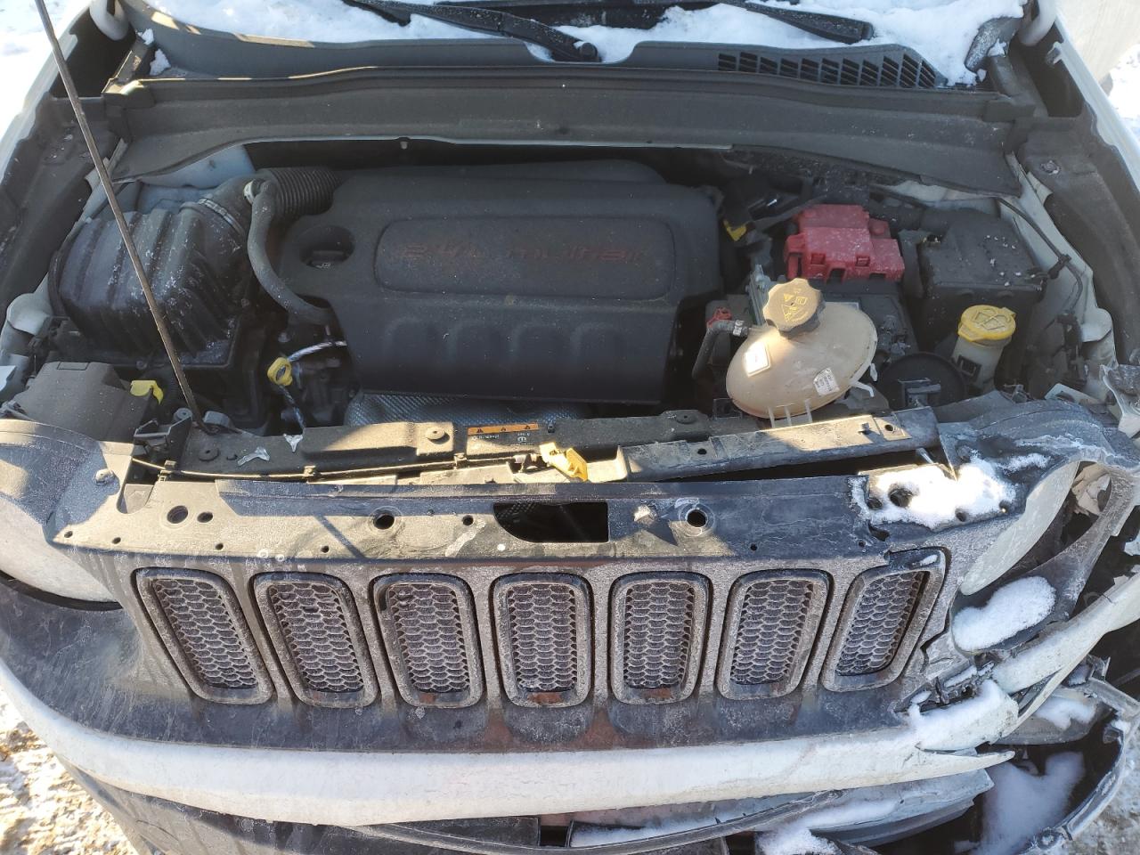 2018 Jeep Renegade - Image 12