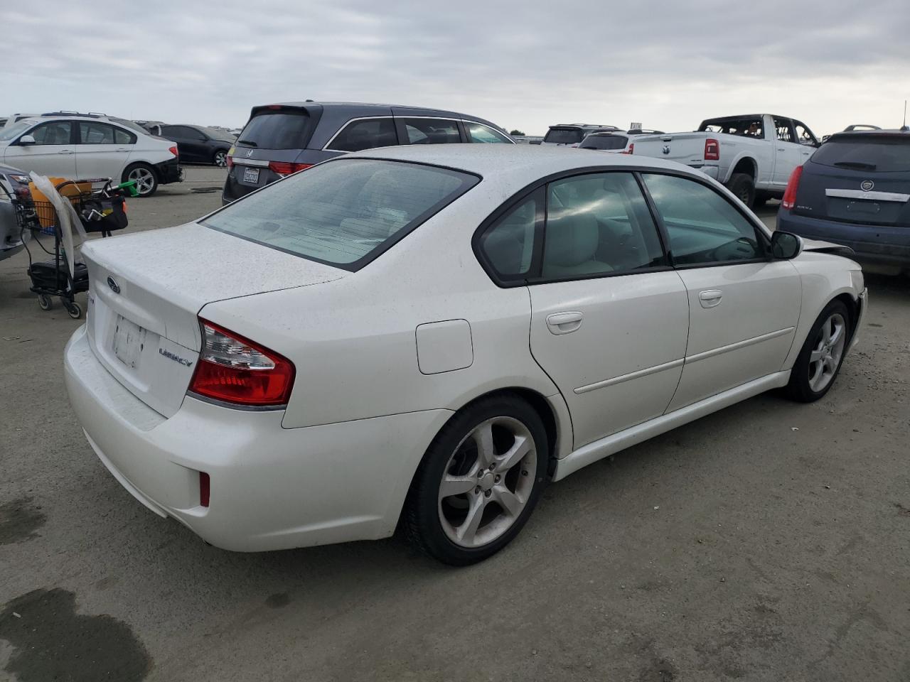 2008 Subaru Legacy - Image 3