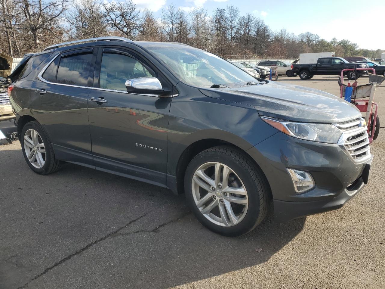 2018 Chevrolet Equinox - Image 4
