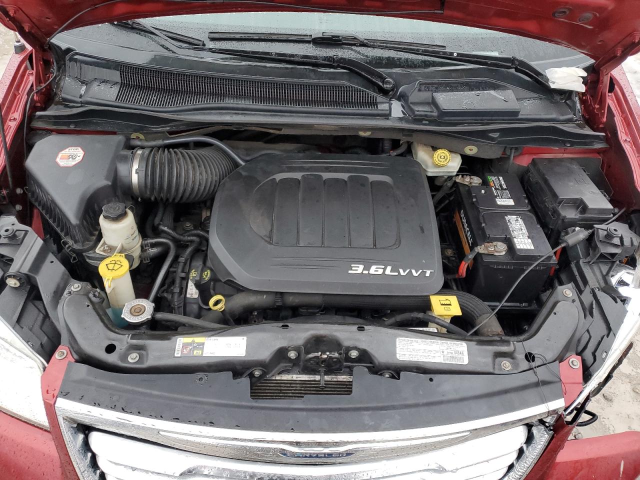 2013 Chrysler Town & Country - Image 12