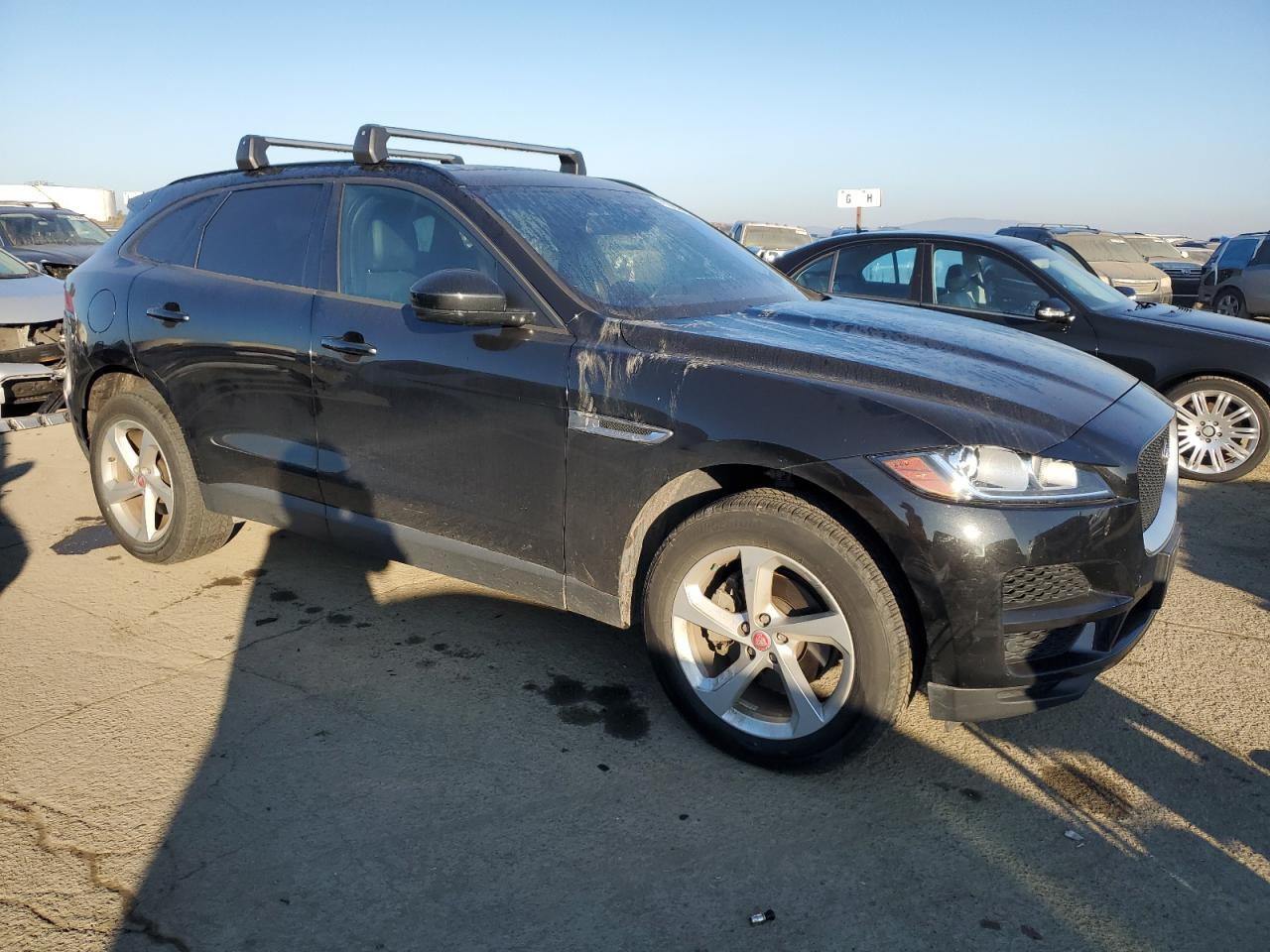 2017 Jaguar F-Pace - Image 4