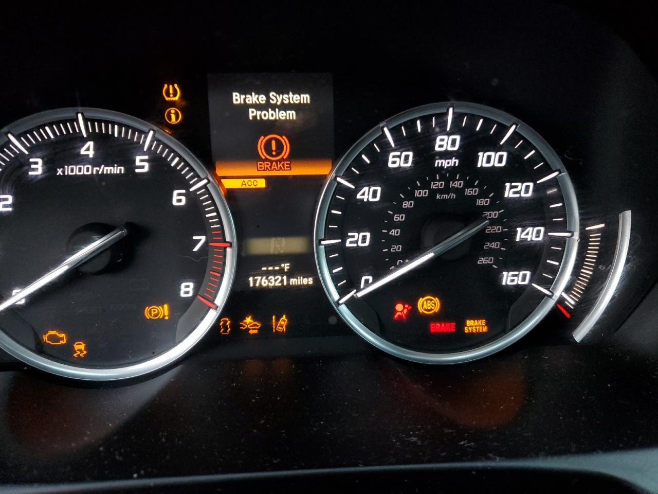 2015 Acura TLX - Image 9