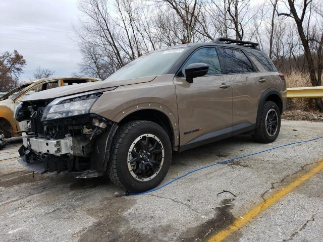 2023 Nissan Pathfinder Sv