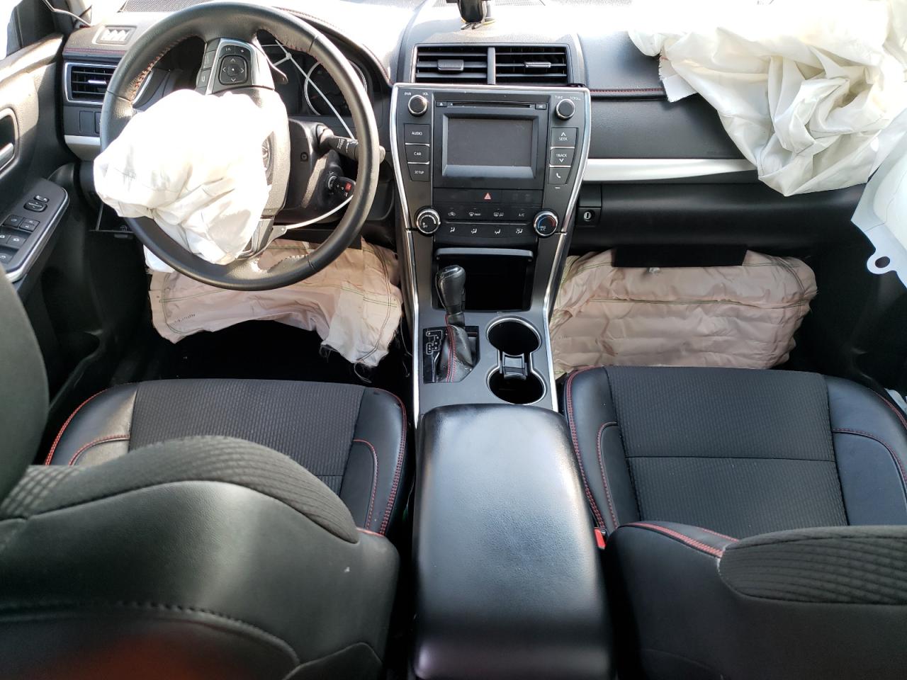 2017 Toyota Camry - Image 8