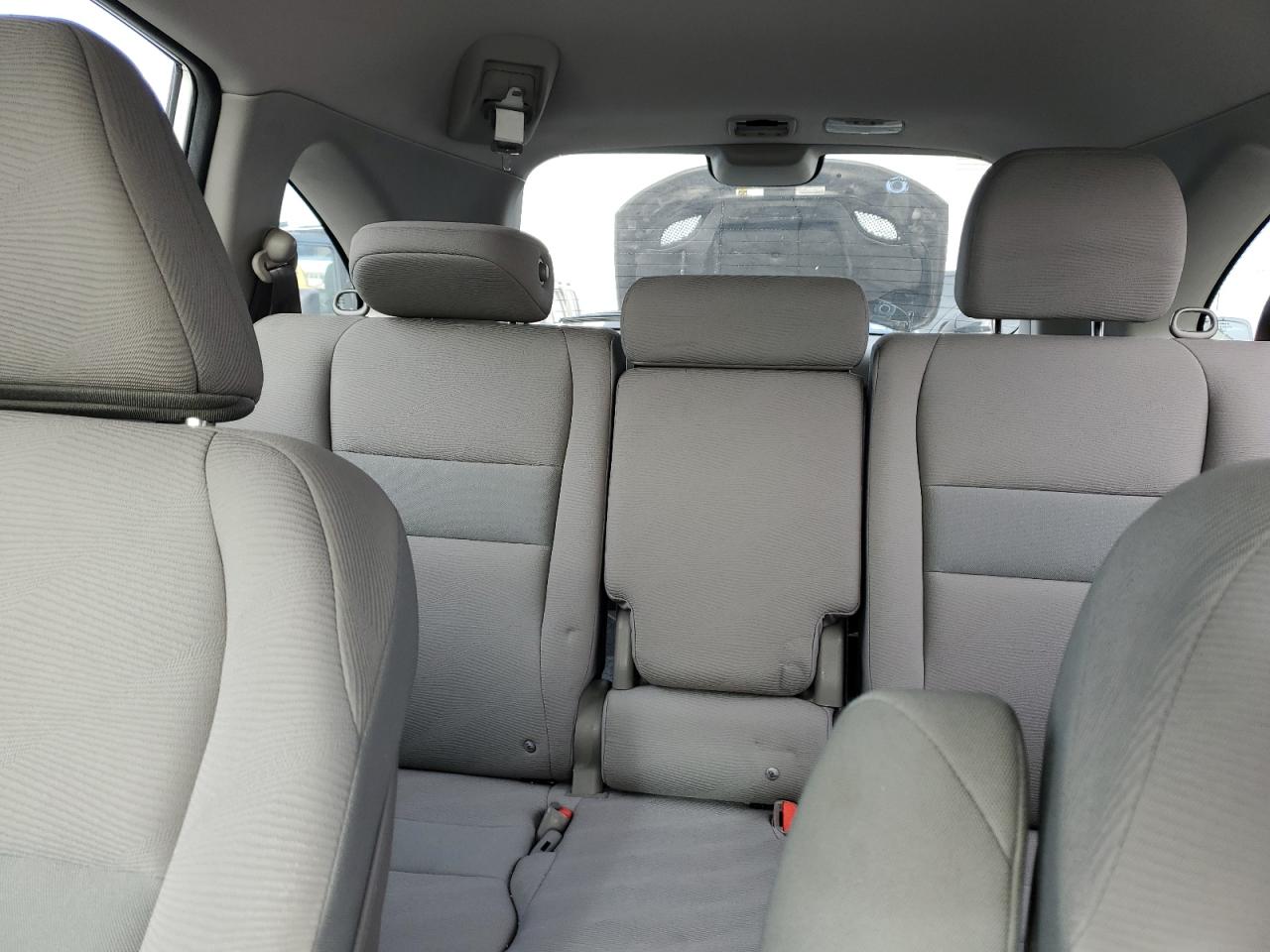 2011 Honda CR-V - Image 10