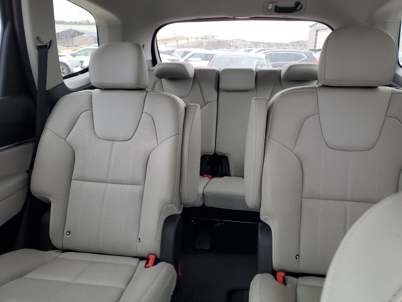 2021 Kia Telluride - Image 10