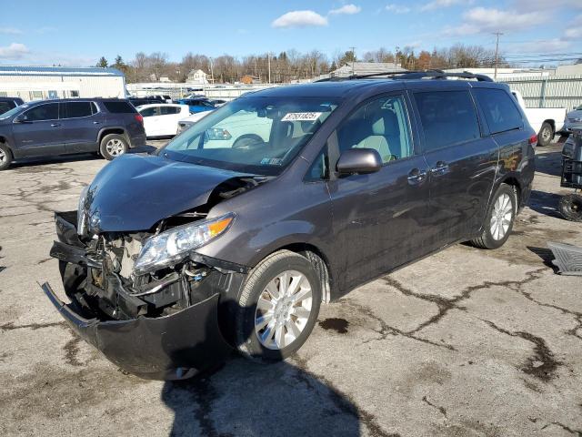 2012 Toyota Sienna Xle