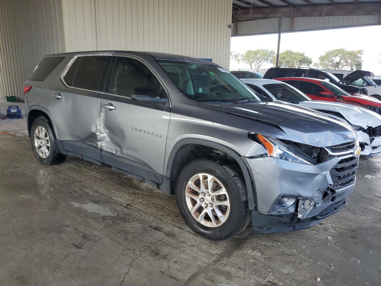 2021 Chevrolet Traverse - Image 4