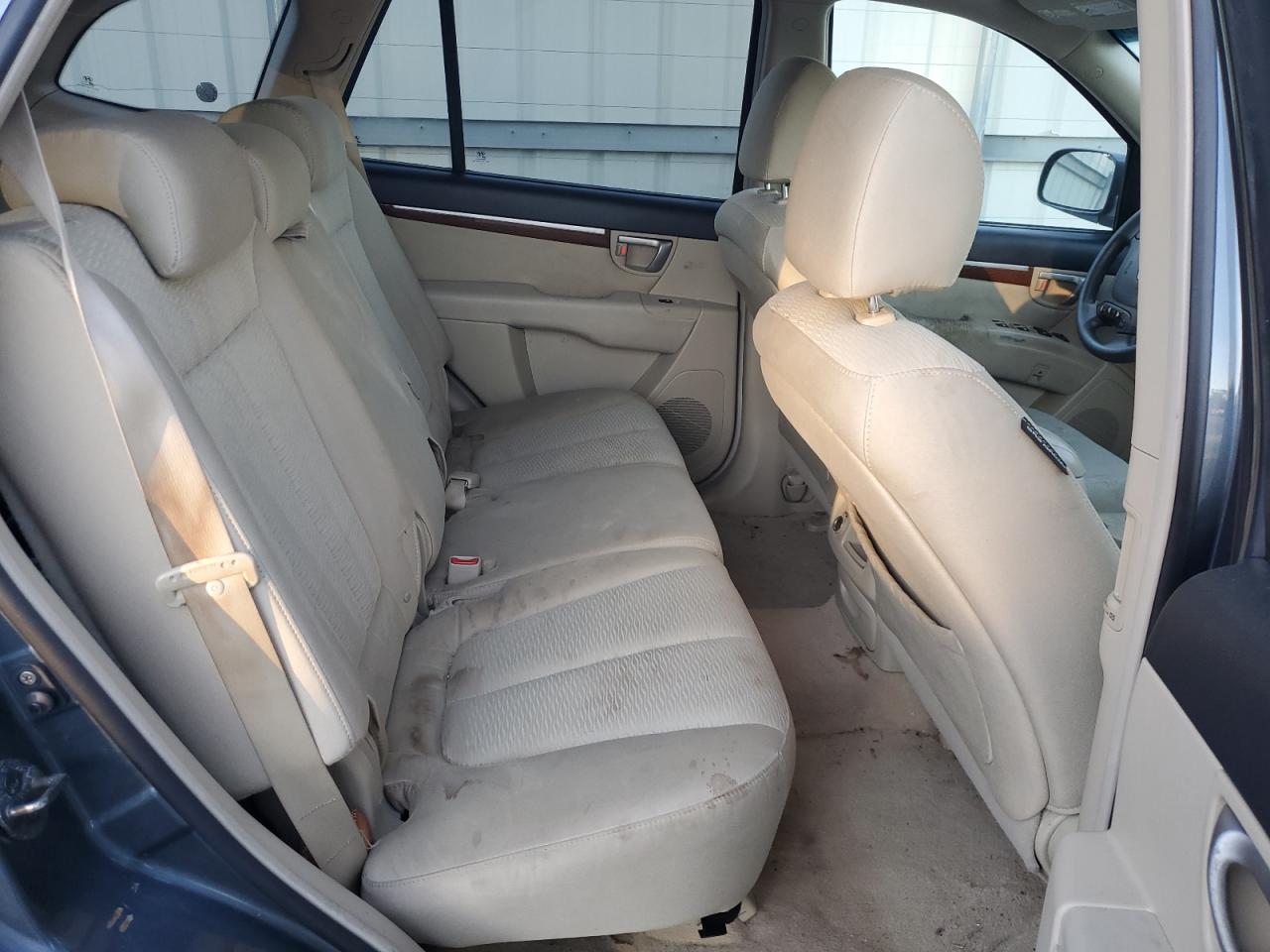 2007 Hyundai Santa Fe - Image 11
