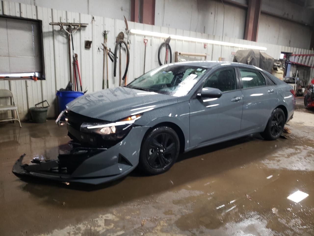 2023 Hyundai Elantra - Image 1