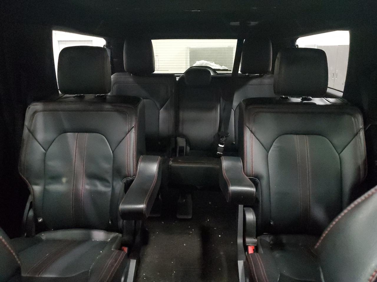 2022 Ford Expedition - Image 10