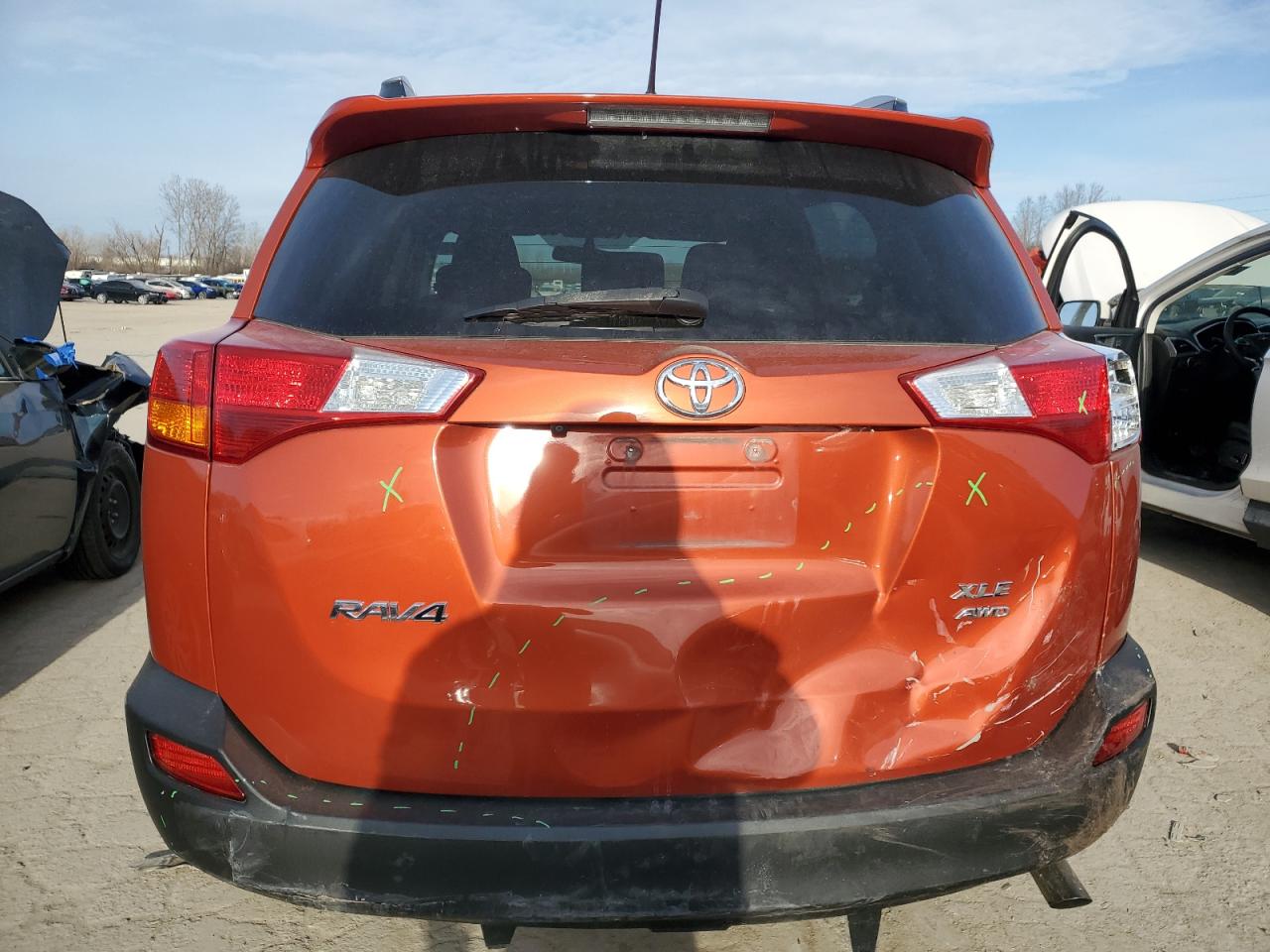 2015 Toyota RAV 4 - Image 6