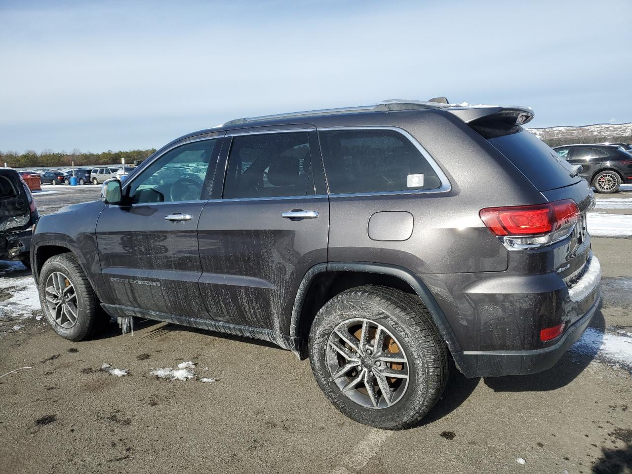 2020 Jeep Grand Cherokee - Image 2