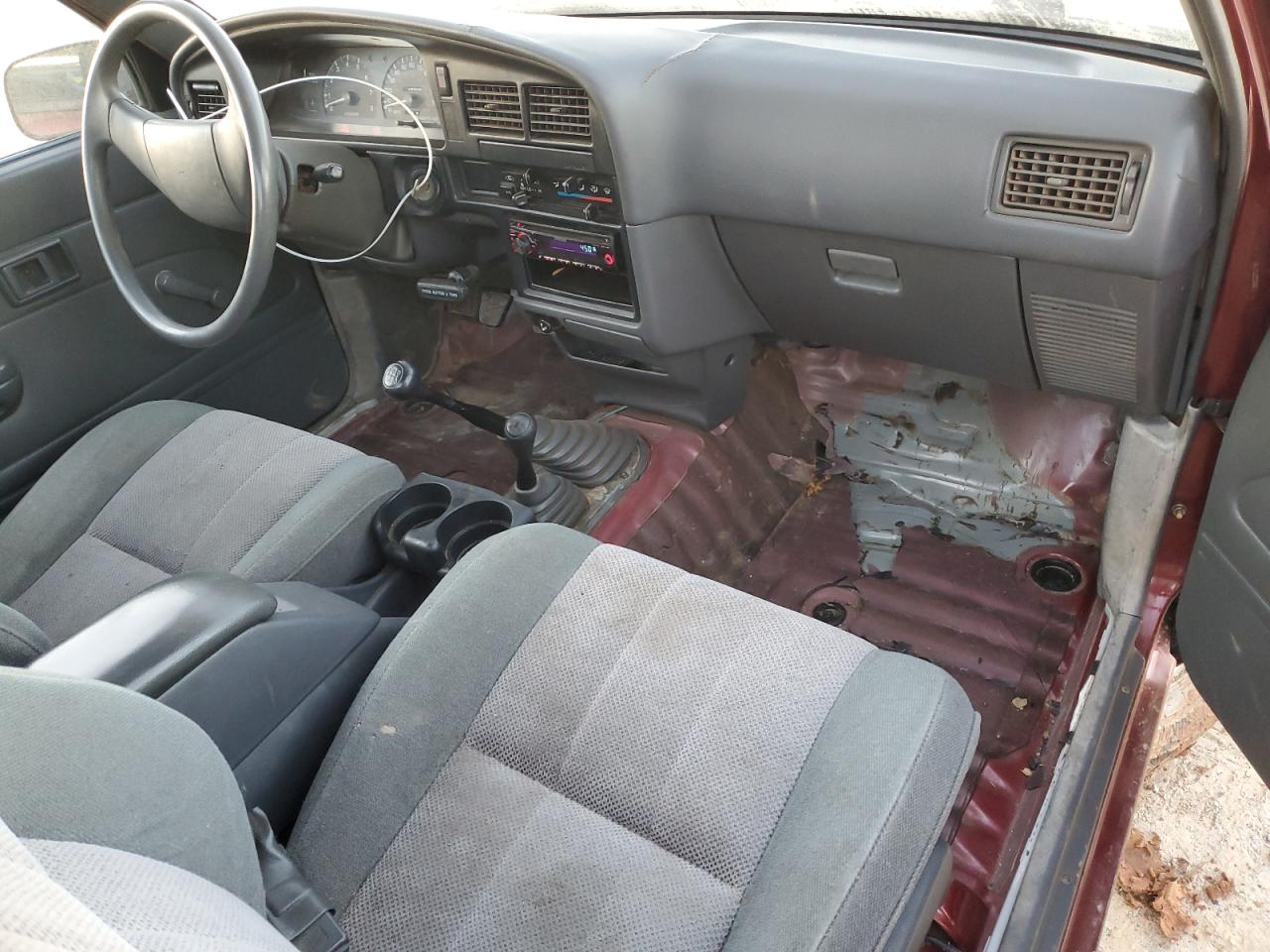 1991 Toyota Pickup - Image 8