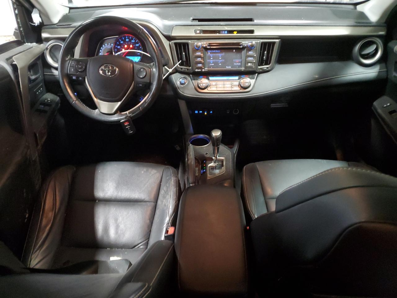 2015 Toyota RAV 4 - Image 8