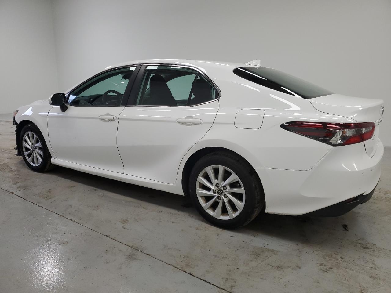 2021 Toyota Camry - Image 2