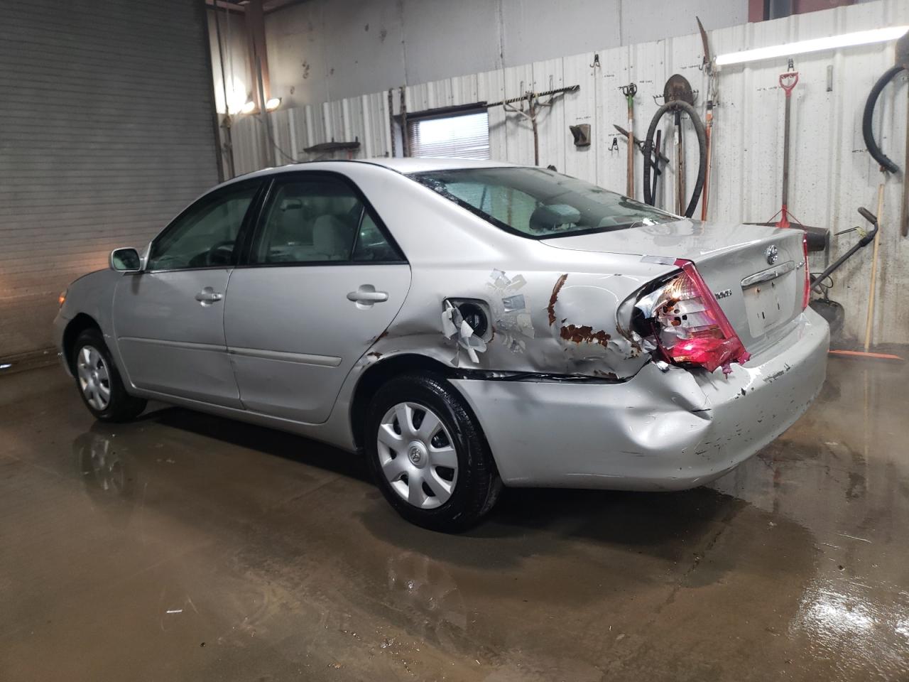 2004 Toyota Camry - Image 2