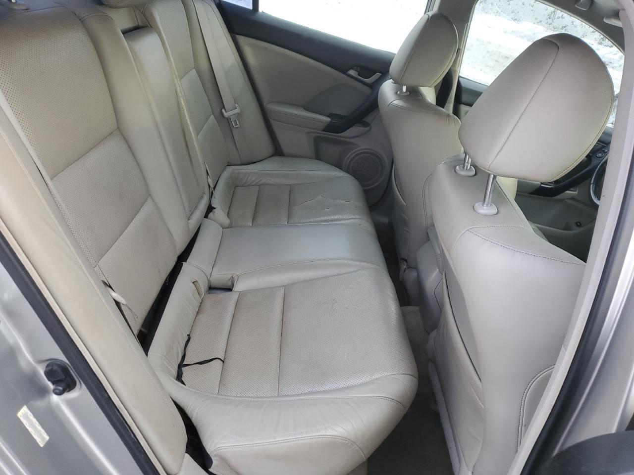 2010 Acura TSX - Image 11