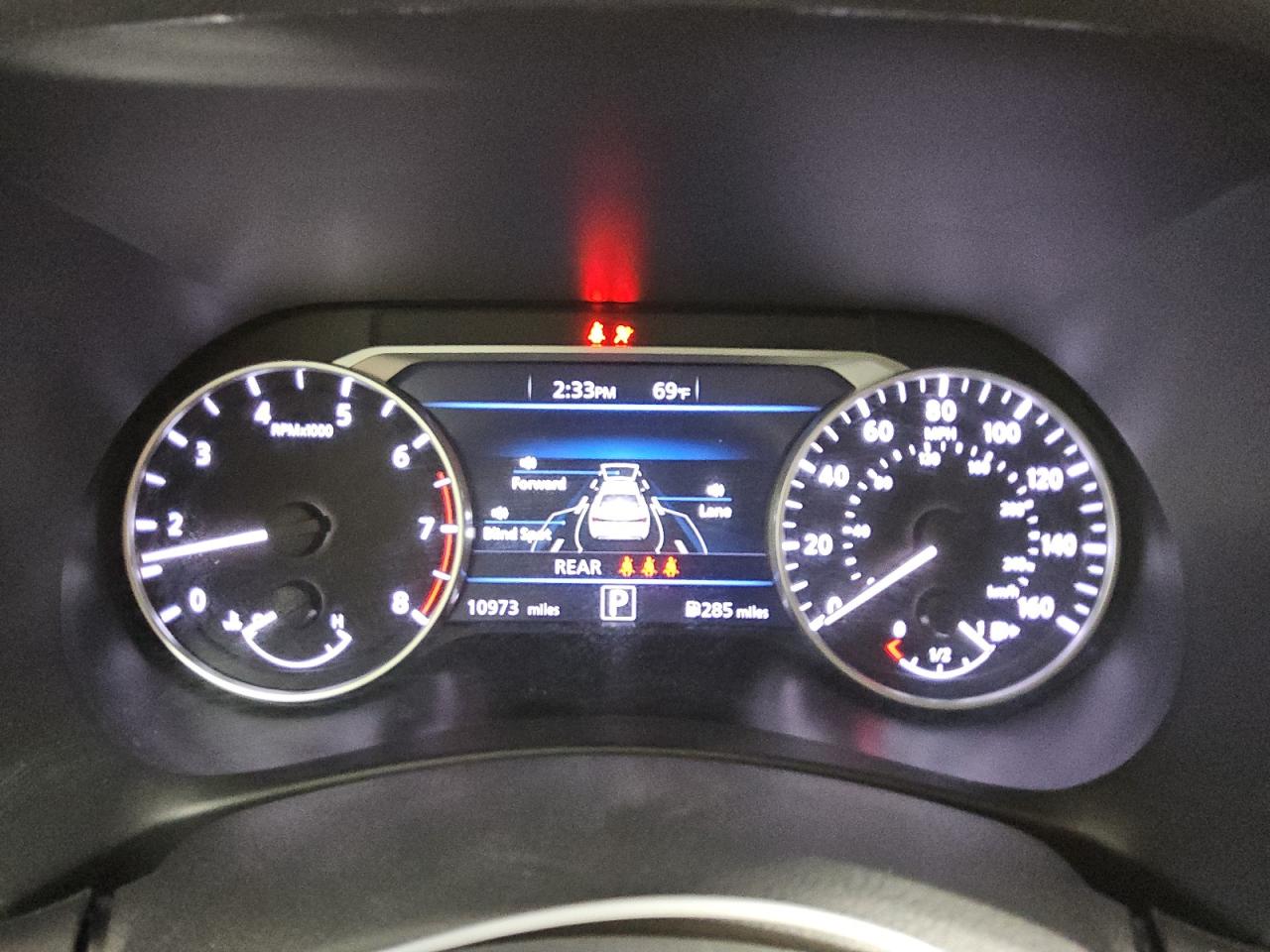 2024 Nissan Sentra - Image 9