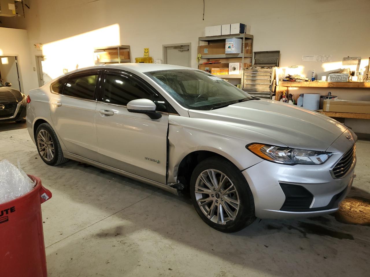 2019 Ford Fusion - Image 4