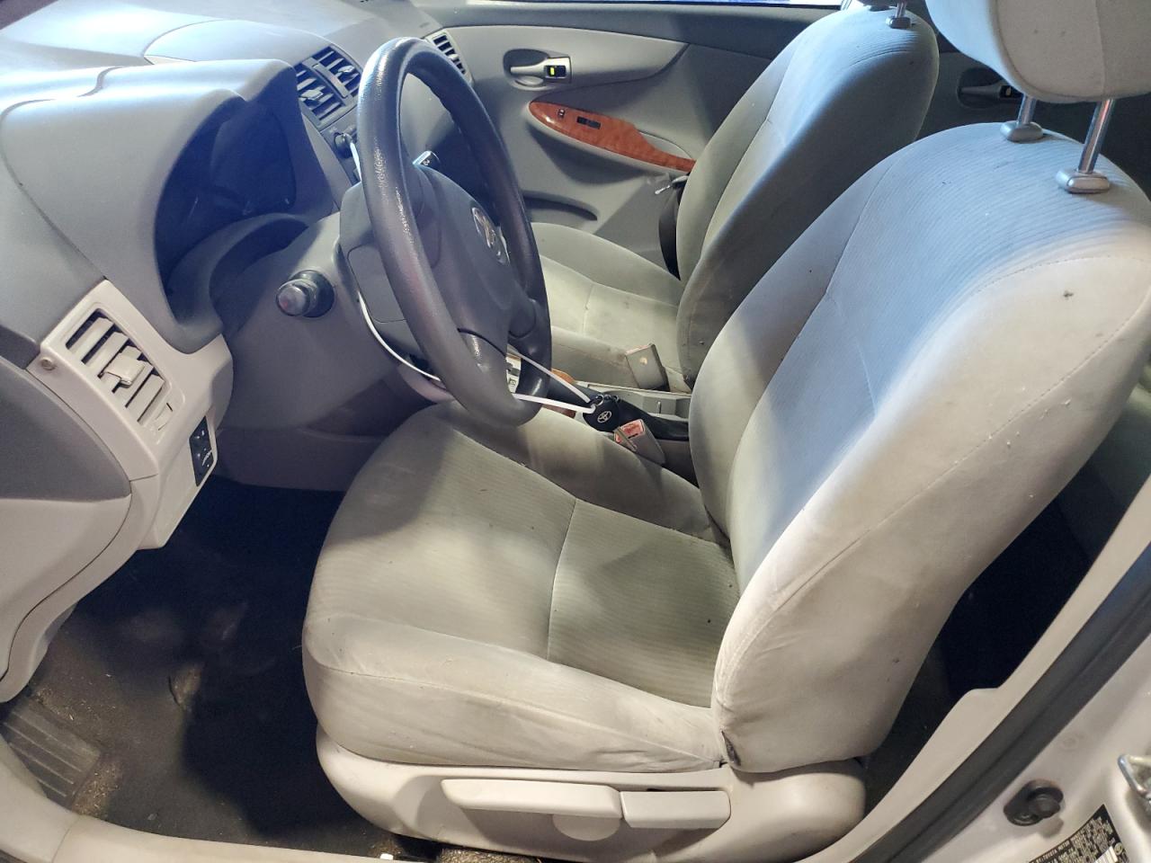 2009 Toyota Corolla - Image 7