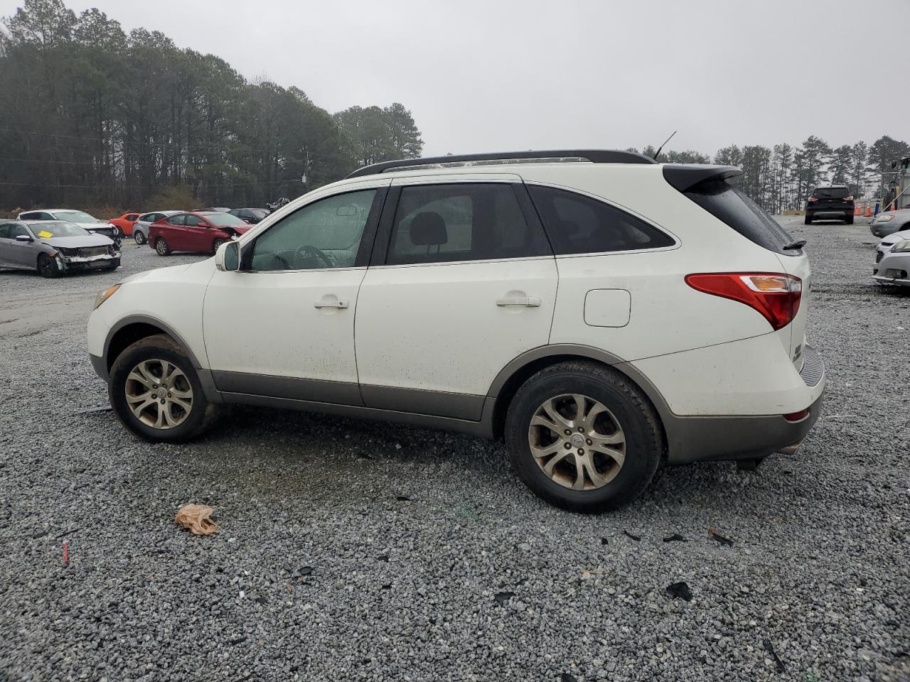 2010 Hyundai Veracruz - Image 2