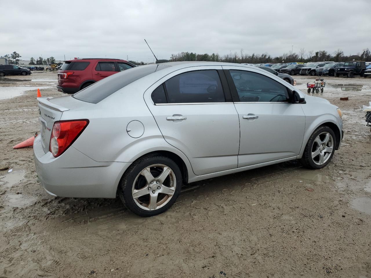 2015 Chevrolet Sonic - Image 3