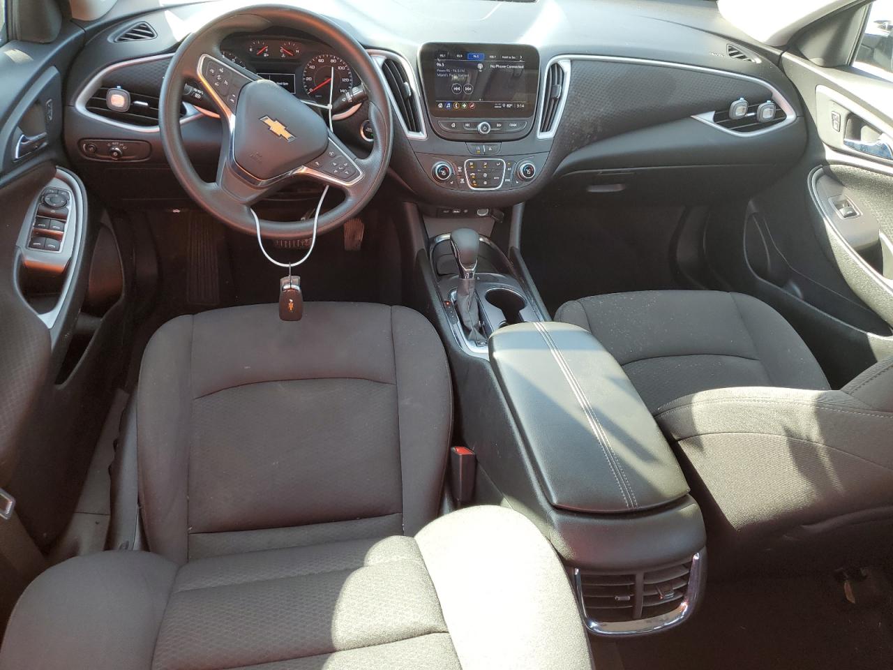 2023 Chevrolet Malibu - Image 8
