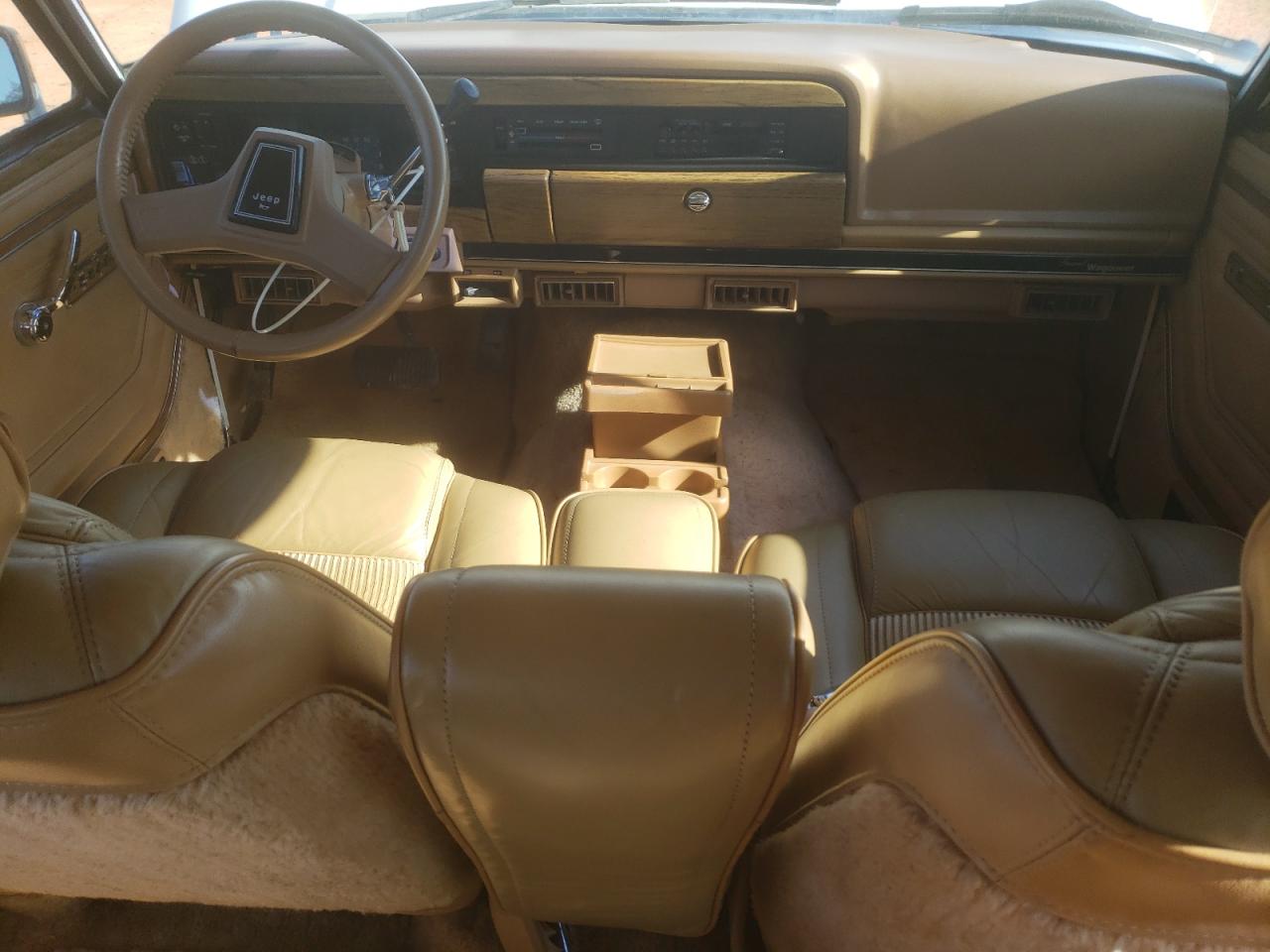 1988 Jeep Grand Wagoneer - Image 8