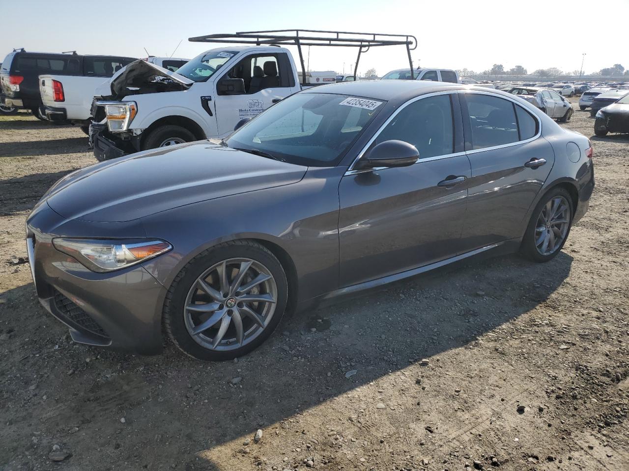 2017 Alfa Romeo Giulia - Image 1