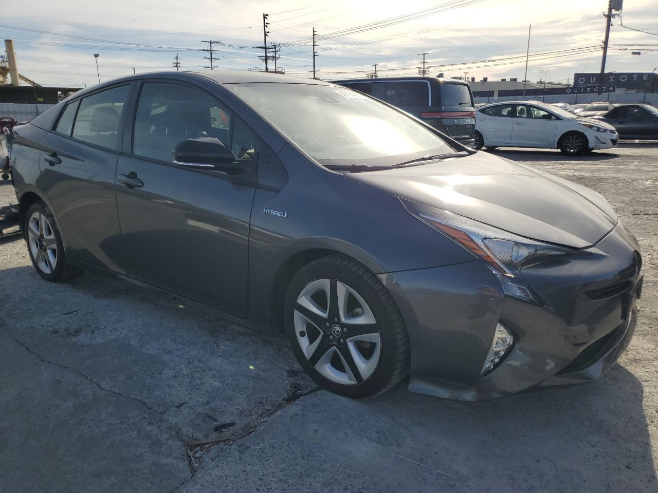 2017 Toyota Prius - Image 4