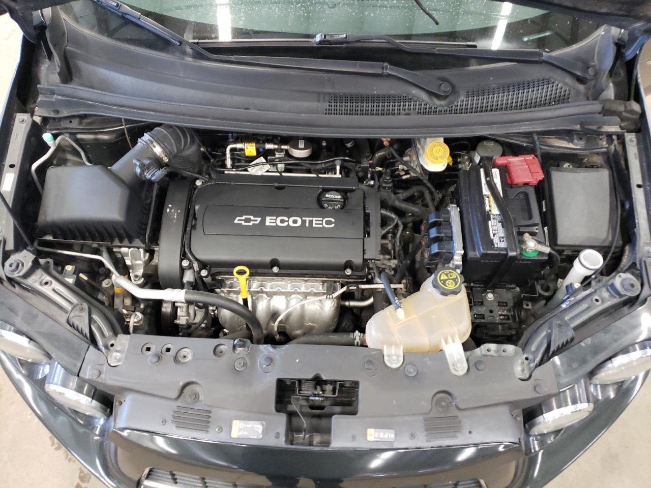 2014 Chevrolet Sonic - Image 11