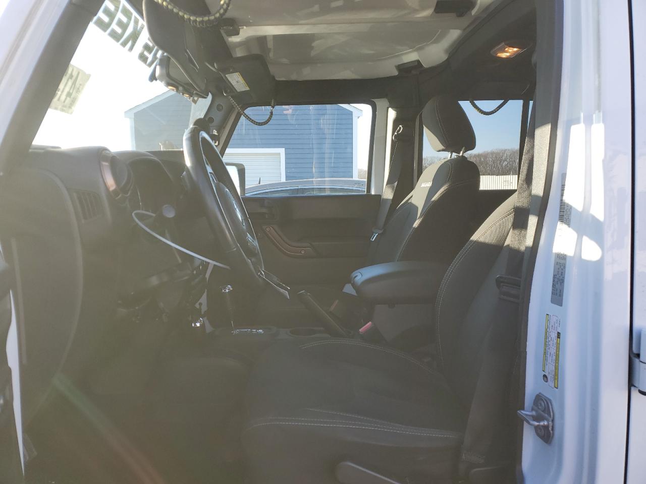 2018 Jeep Wrangler - Image 7