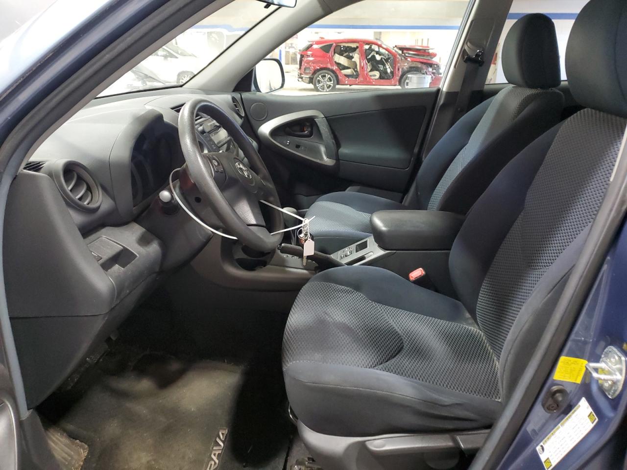 2011 Toyota RAV 4 - Image 7