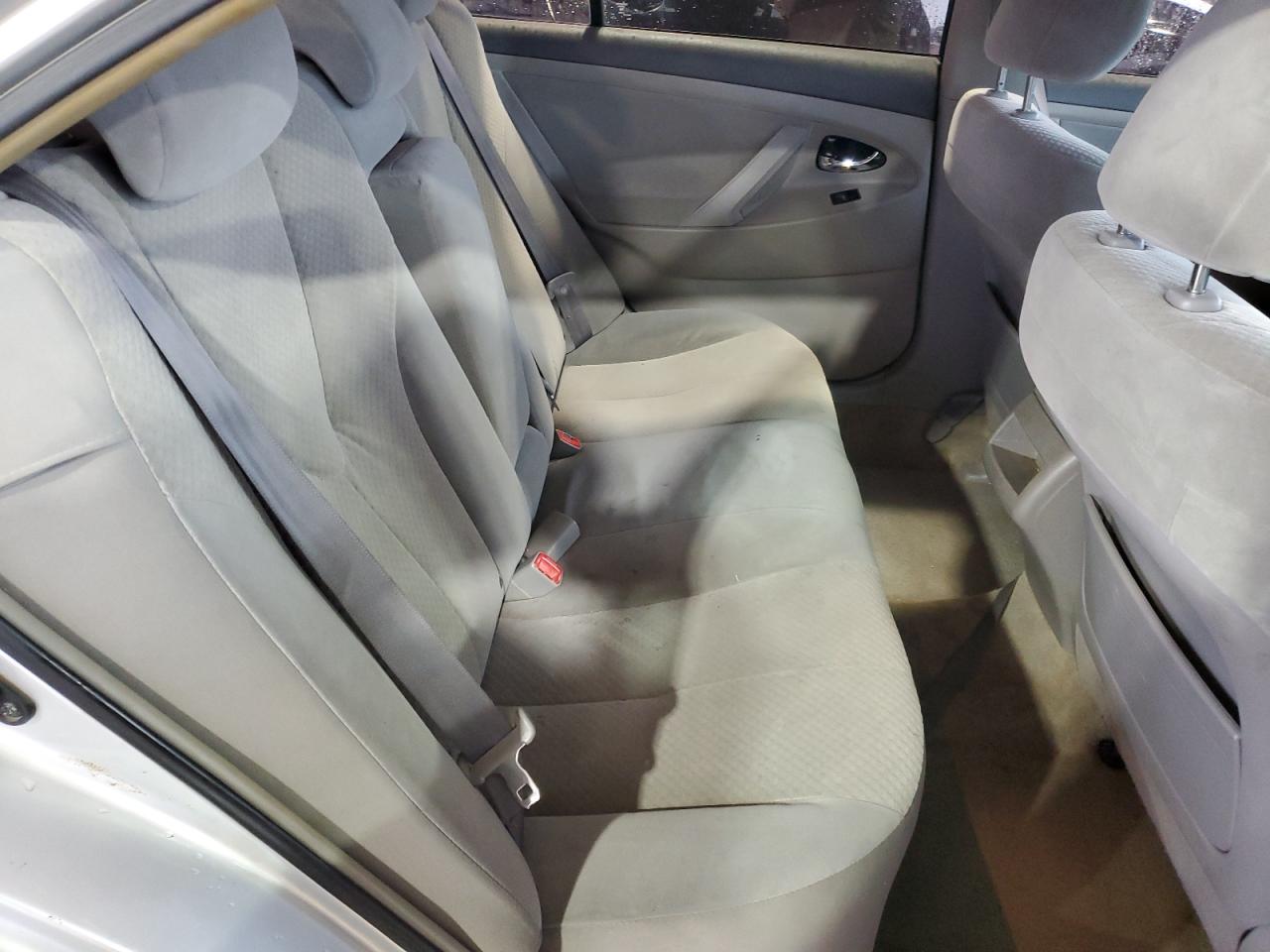 2008 Toyota Camry - Image 11