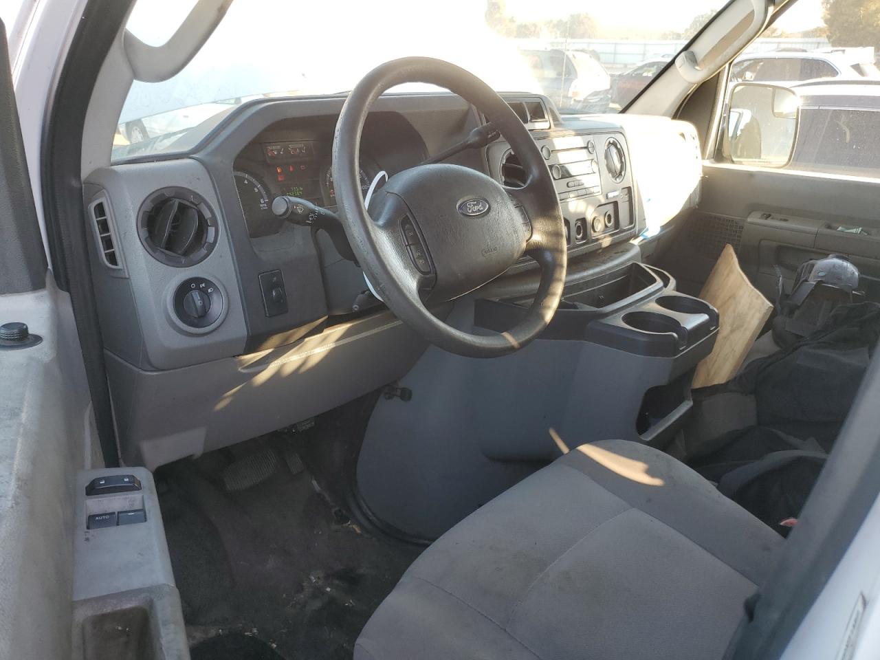 2013 Ford Econoline - Image 8
