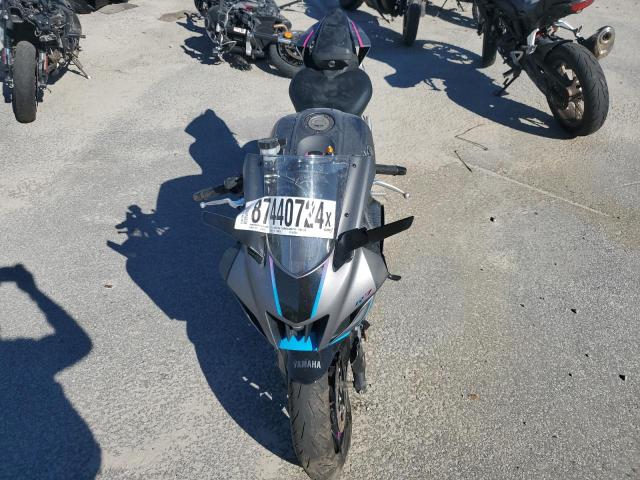  YAMAHA YZFR7 2024 Сірий