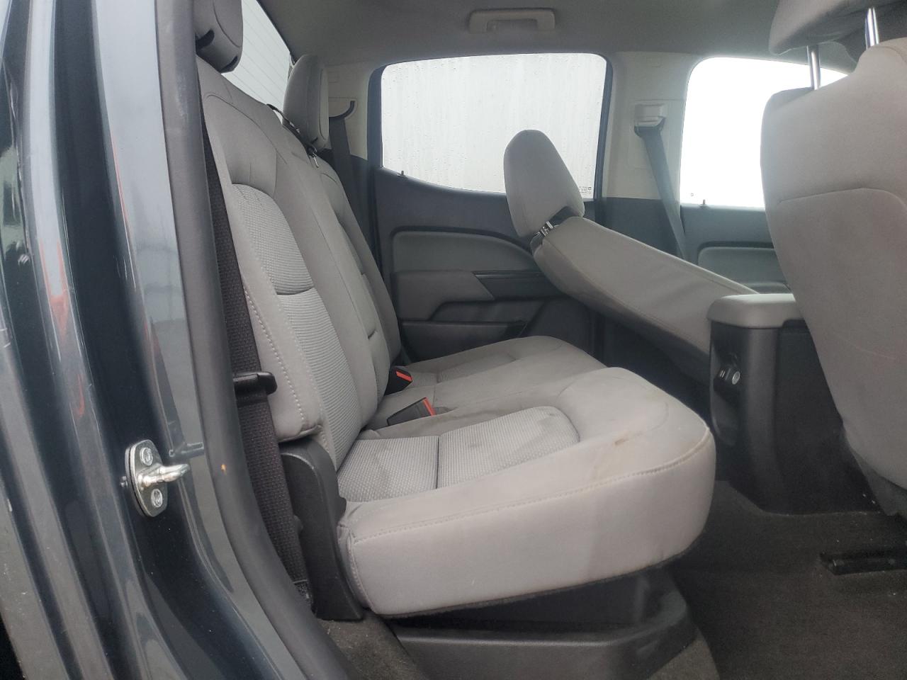 2015 Chevrolet Colorado - Image 10