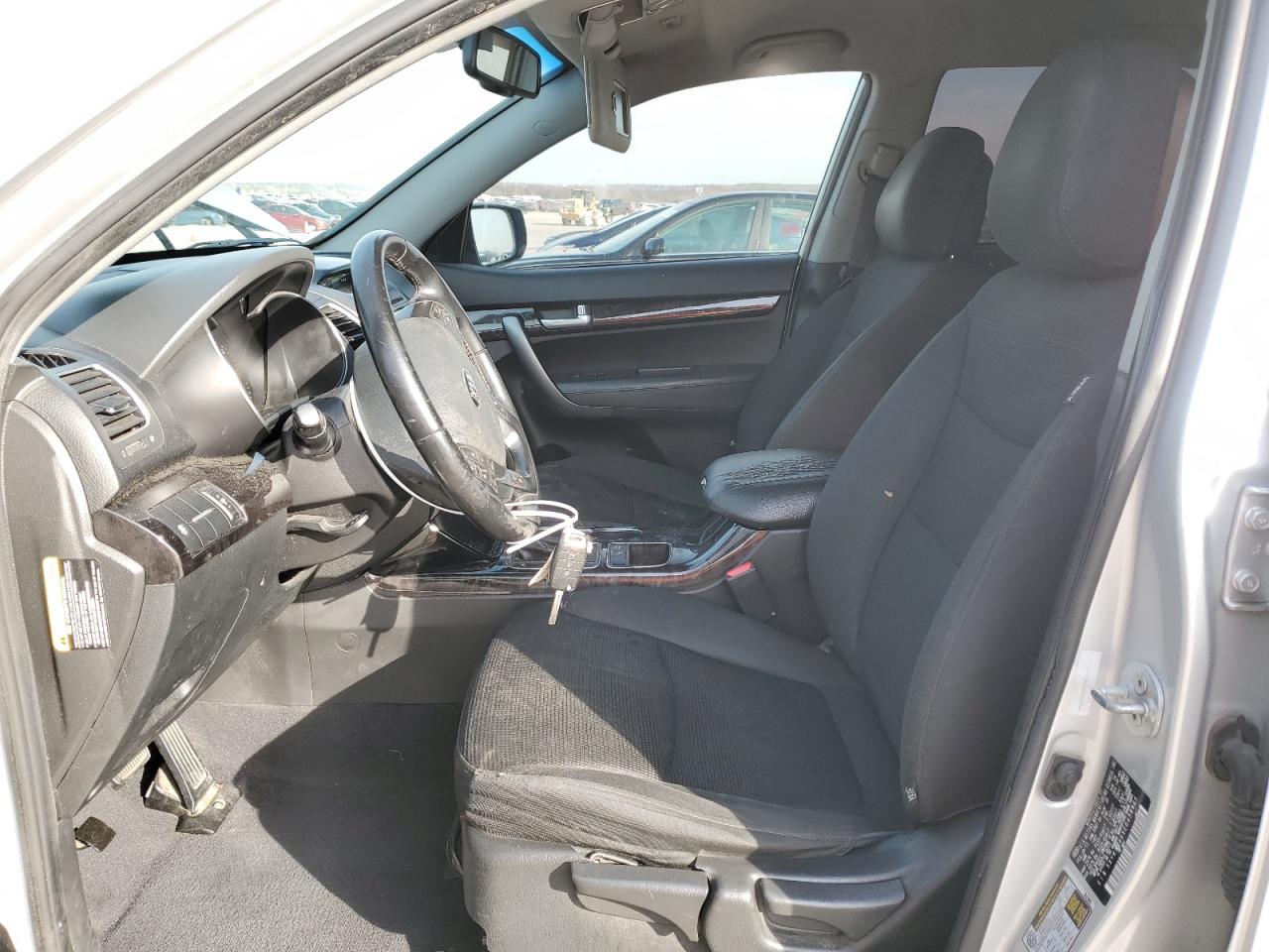 2014 Kia Sorento - Image 7